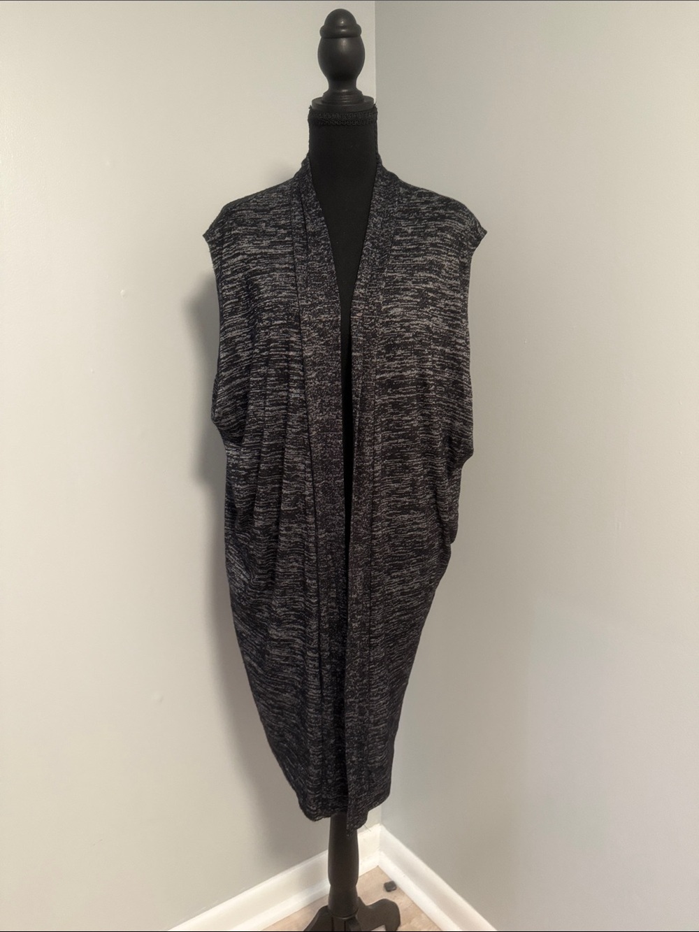 Rolla Coster Sleeveless Open-Front Knit Vest in Charcoal Mix